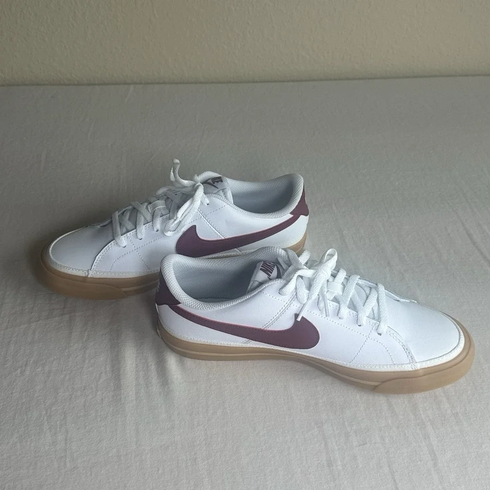 New Nike Court Legacy Big Kids' Shoes (White/Gum Yellow/Team Red) Size 7Y